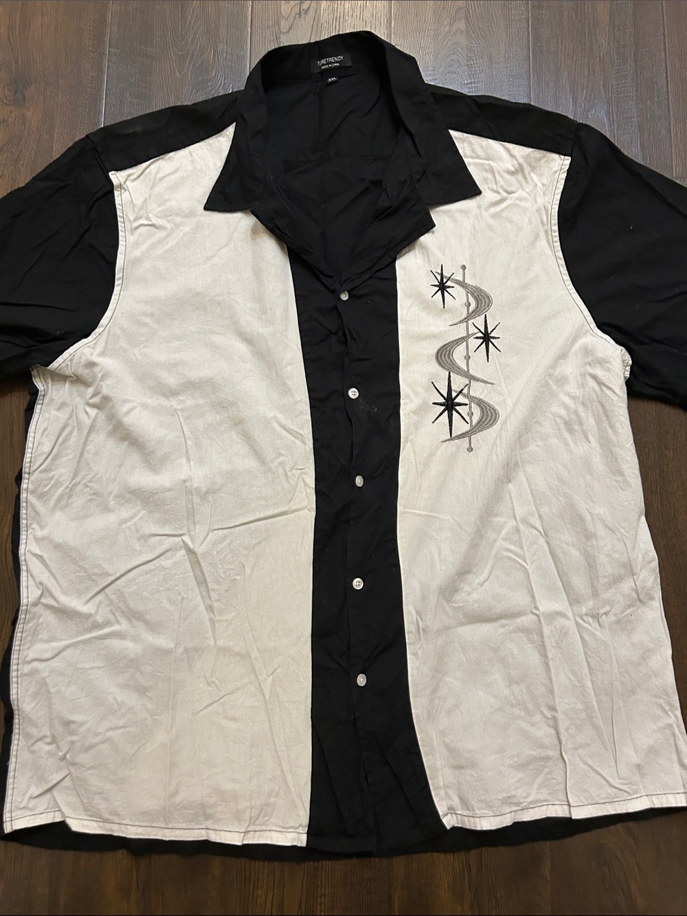 Men's Two-Tone Black and White Button-Down Casual Shirt